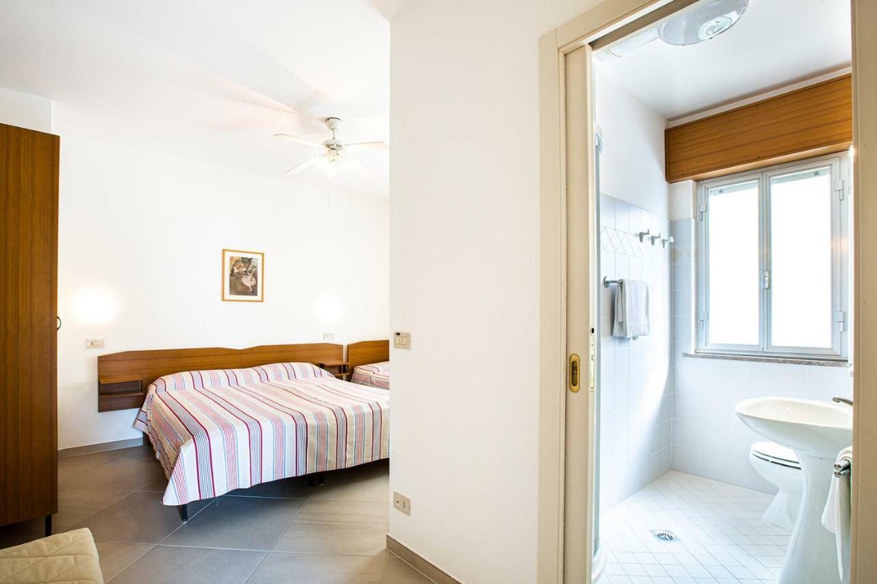 Villa Lina Lignano Sabbiadoro Exterior photo